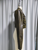 Chaqueta de motociclista vintage de cuero asim&eacute;trica con cremallera y costuras en contraste para mujer