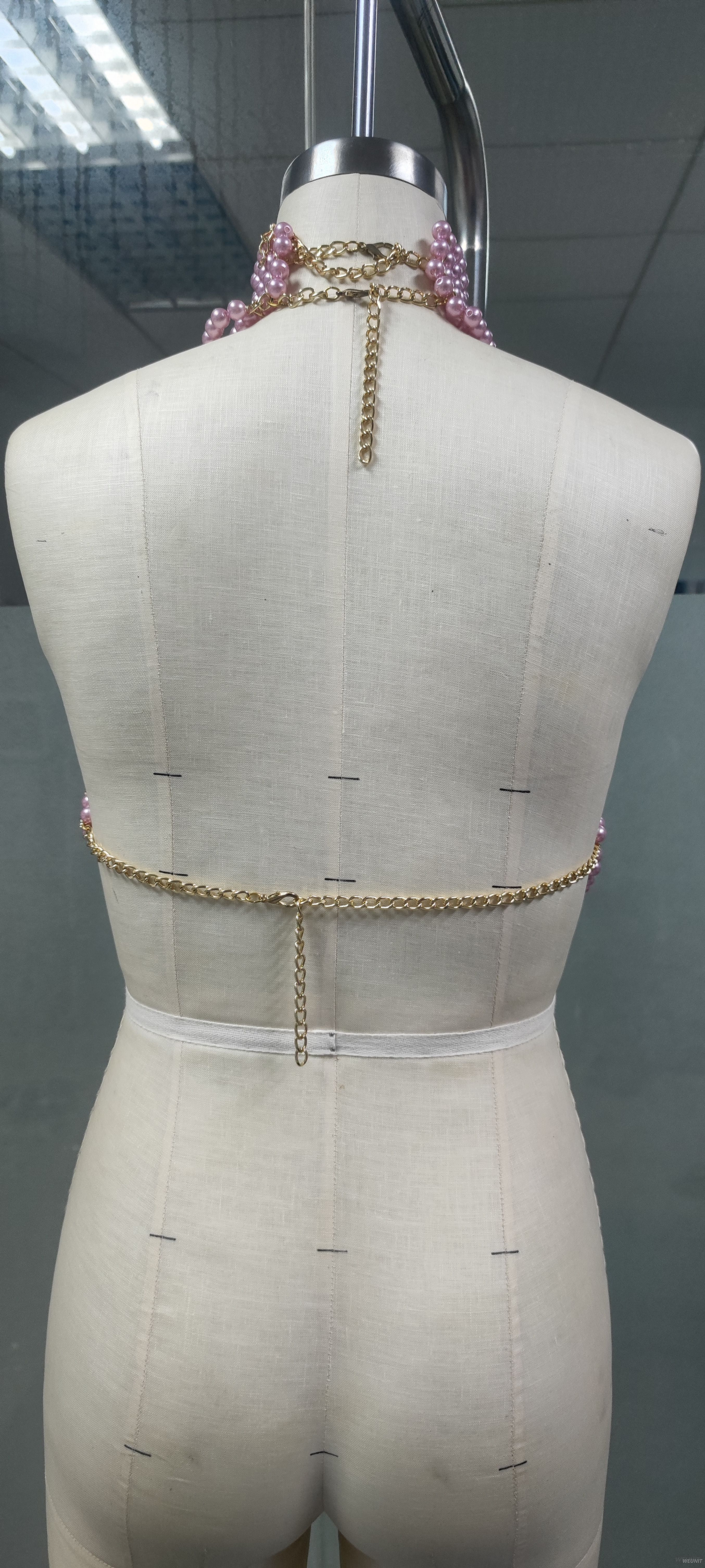 Exquisito top corto de crochet bordado con perlas HECHO A MANO