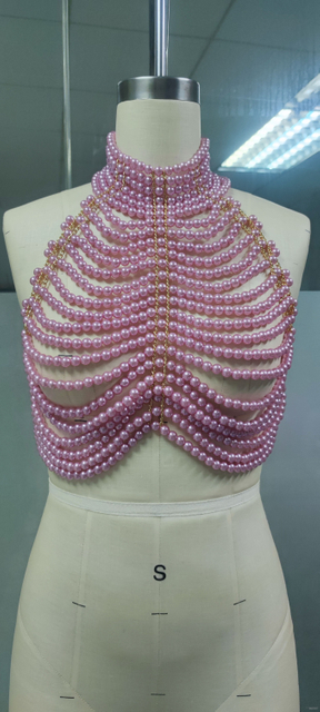 Exquisito top corto de crochet bordado con perlas HECHO A MANO