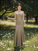 Vestido de noche de sirena con brillantes diamantes de imitaci&oacute;n termoadhesivos y tirantes adornados con cadenas